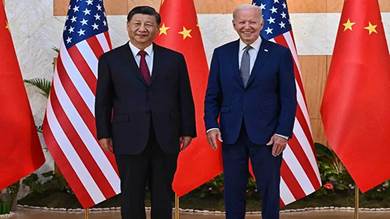 الرئيس الأميركي جو بايدن يلتقي نظيره الصيني شي جين بينج في بالي الإندونيسية على هامش قمة مجموعة العشرين
